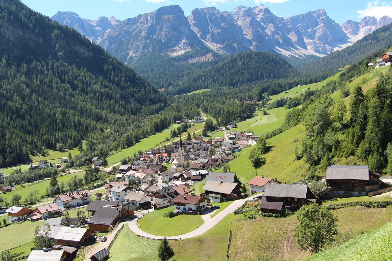 Appartamenti Ciasa Linda San Martino in Badia Exteriör bild
