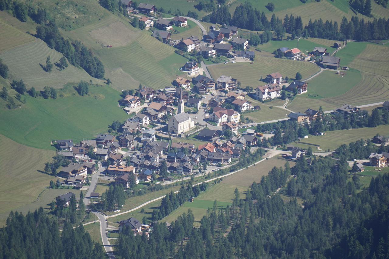 Appartamenti Ciasa Linda San Martino in Badia Exteriör bild